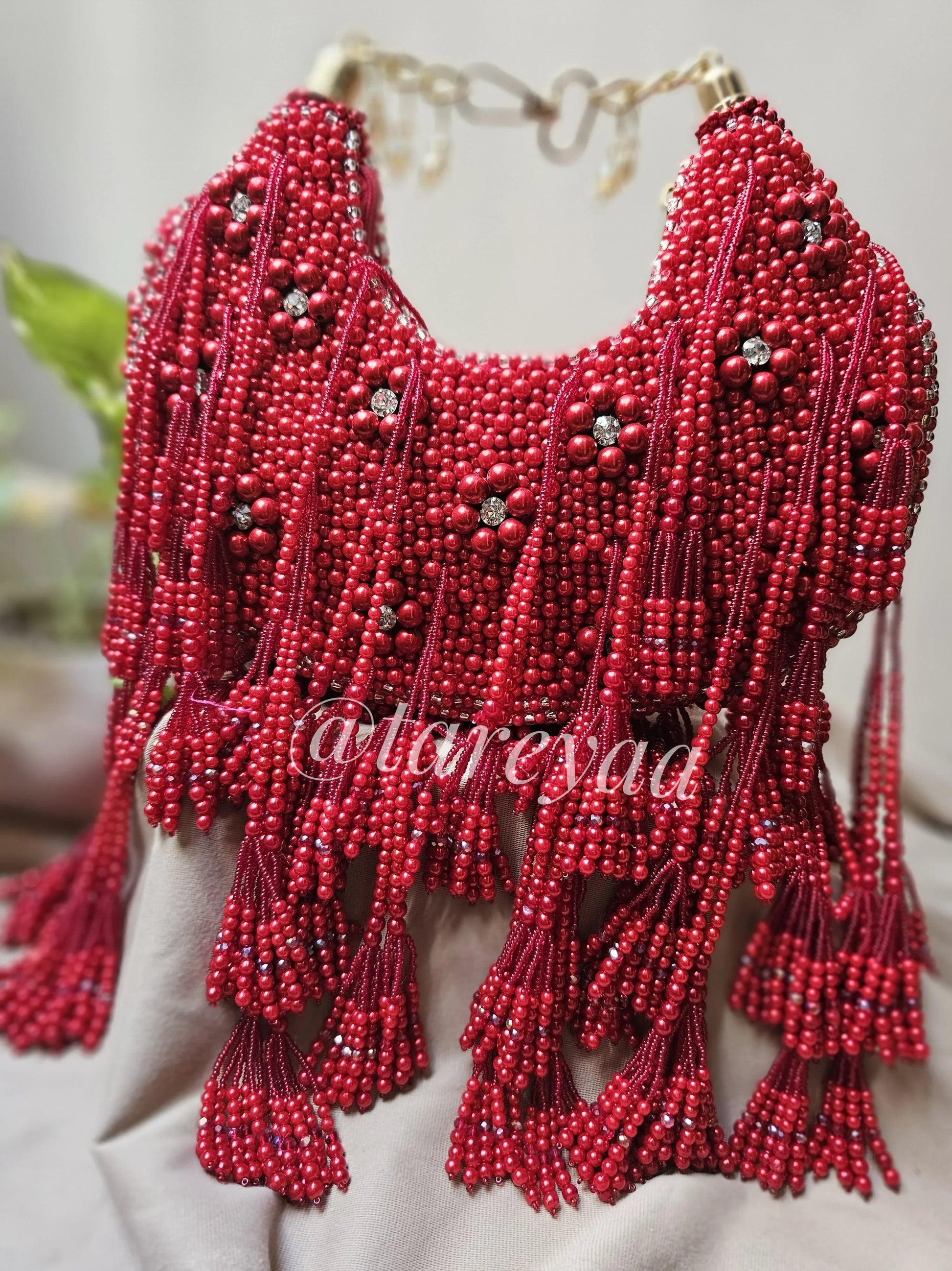 Dubai Pearl Moonbag with clip - Tareyaa