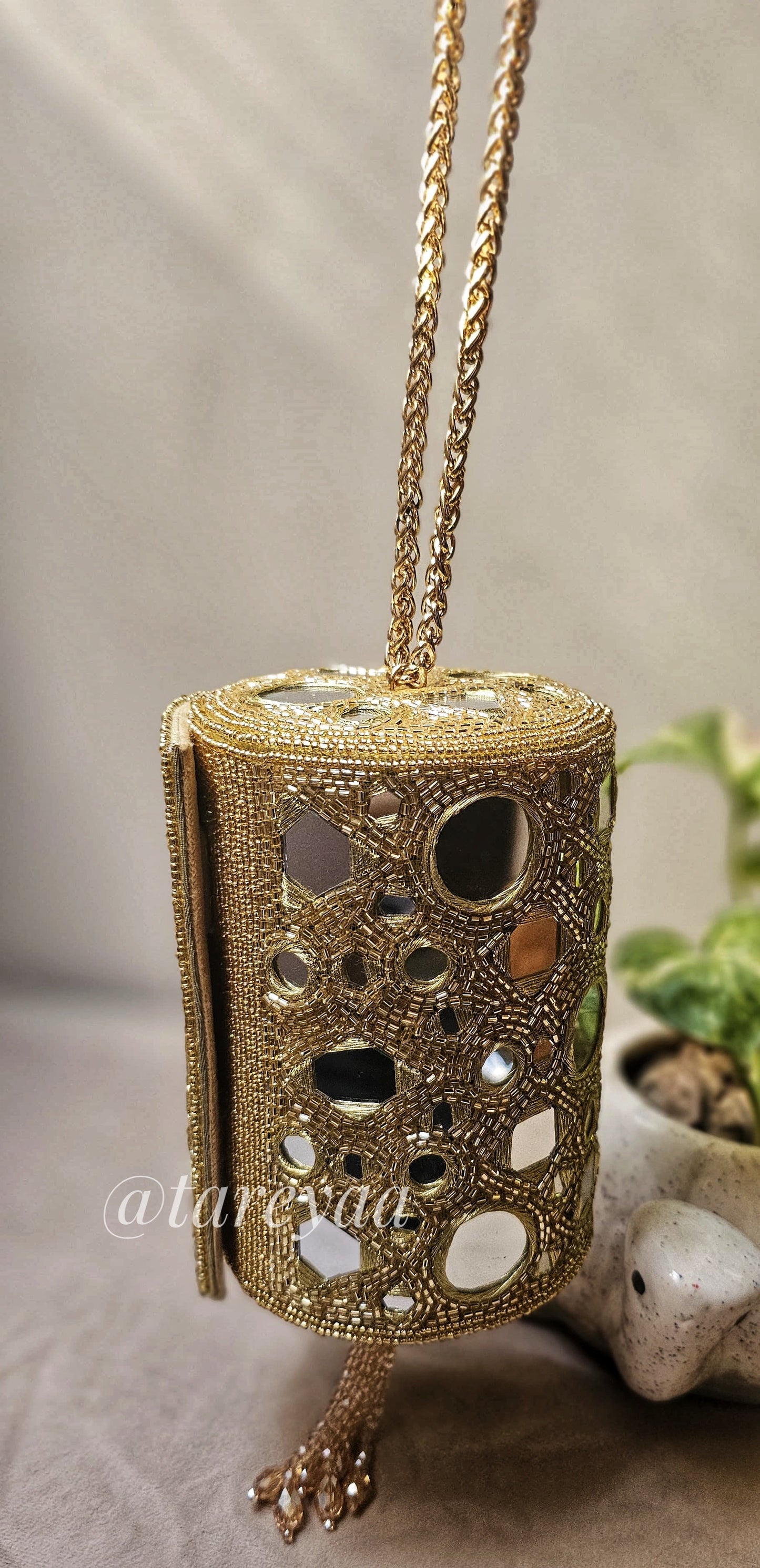 Chandelier Mirror Minibag - Tareyaa