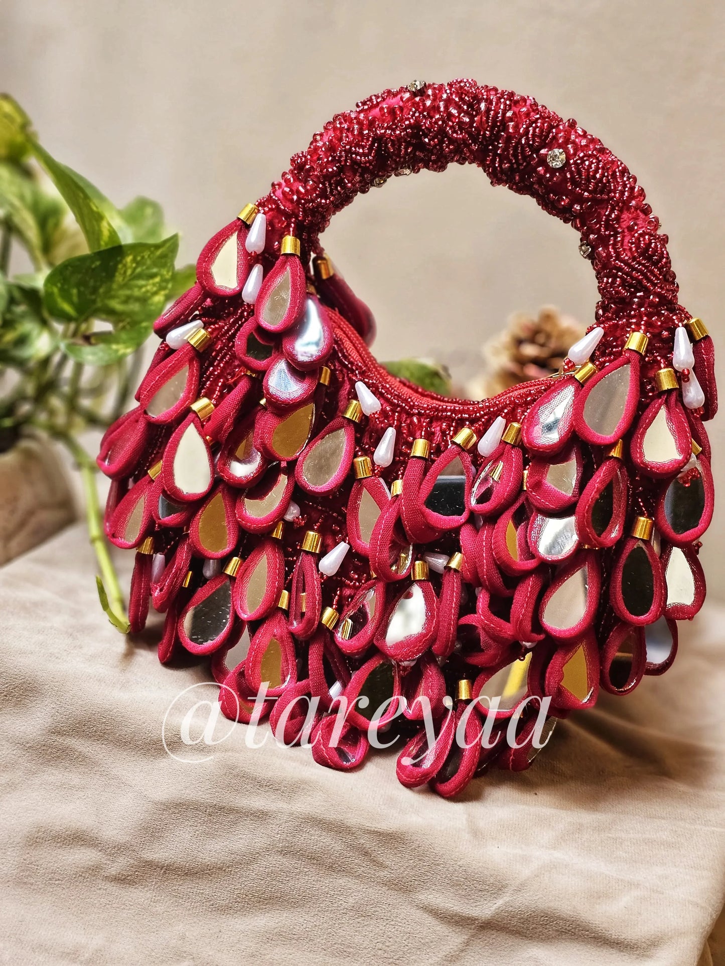 Garba mirror bag with handle - Tareyaa
