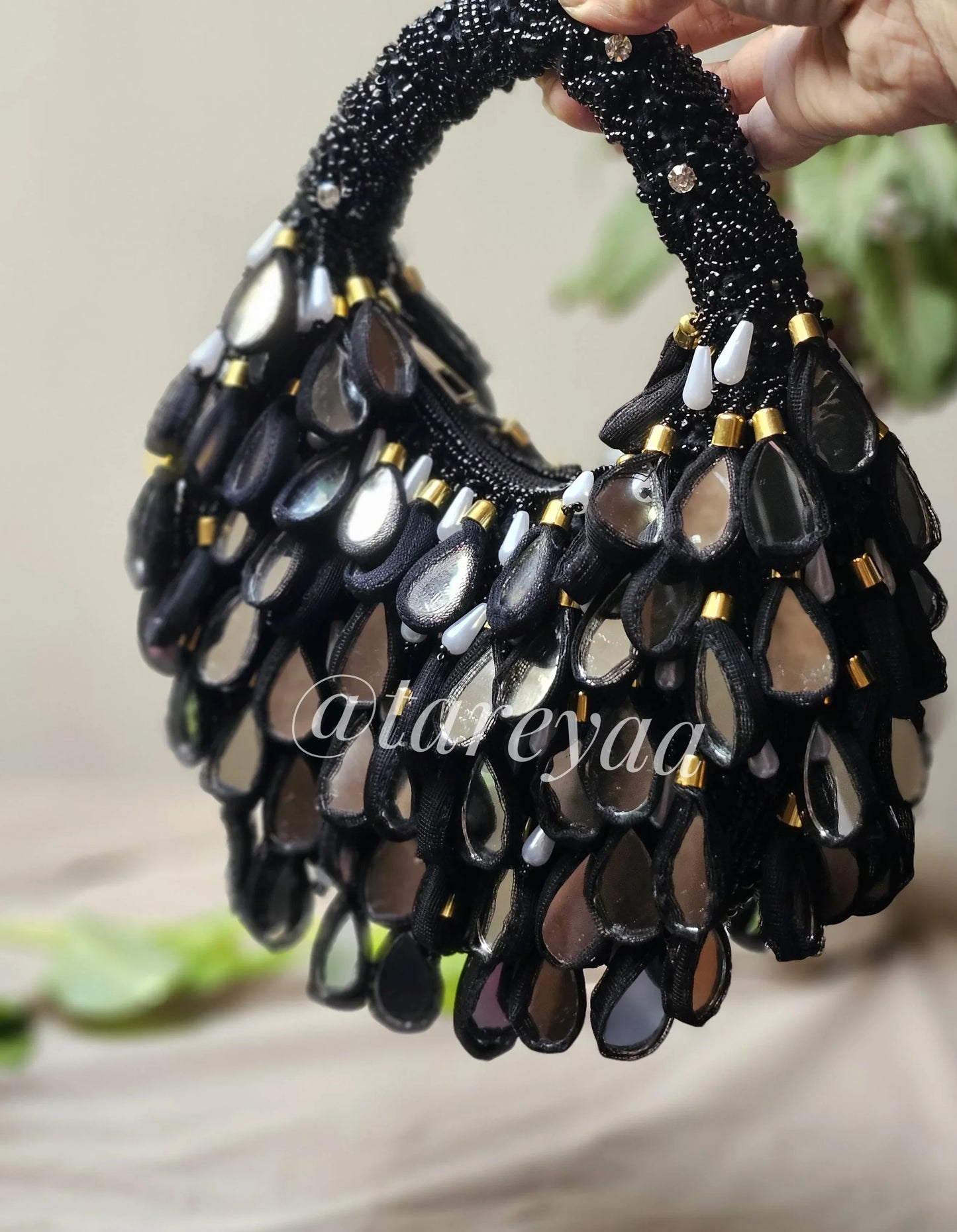 Garba mirror bag with handle - Tareyaa