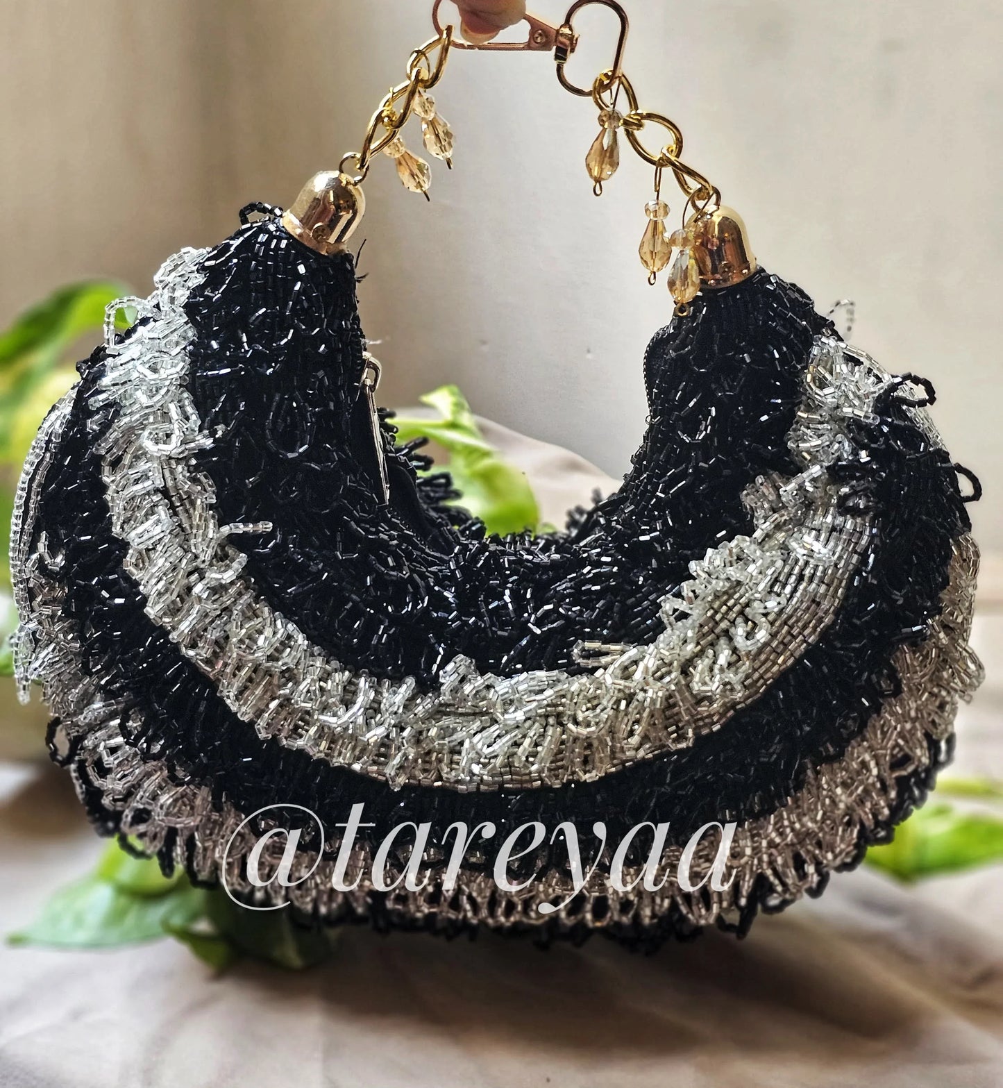 Mohey Crescent Party Bag with clip - Tareyaa
