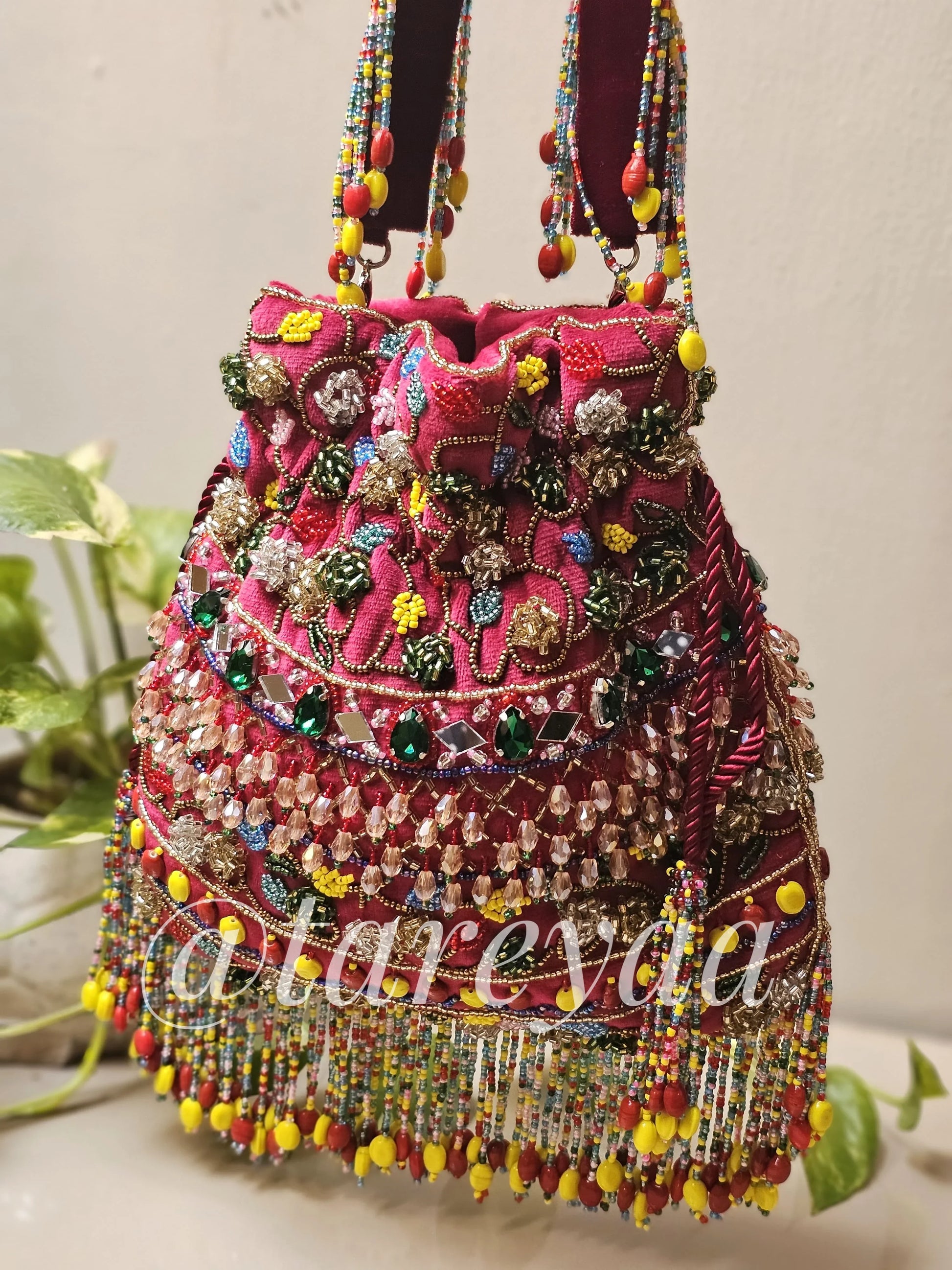 Navratri Mutlicoloured Potli with handle - Tareyaa