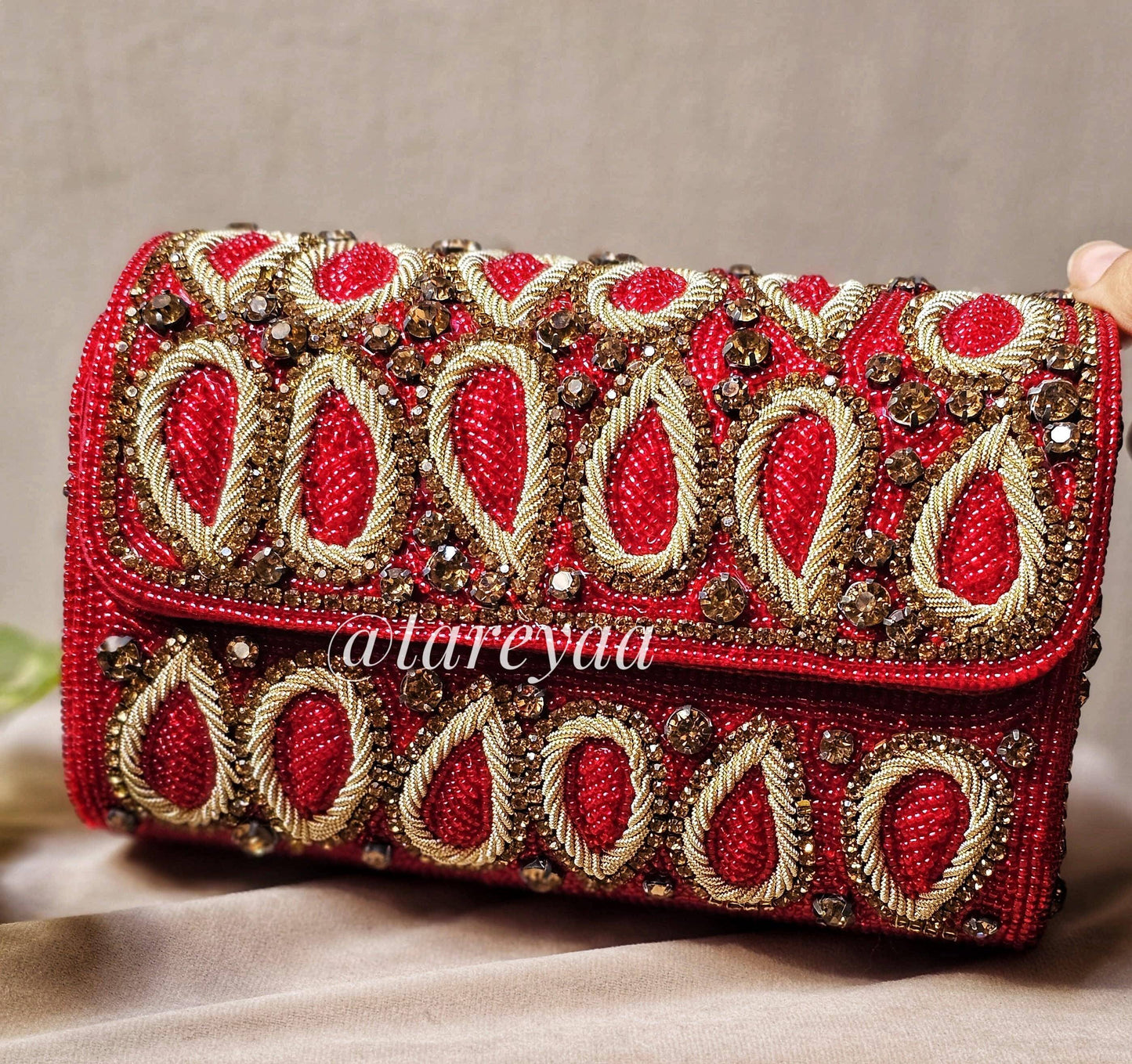 Royale antique Red&Golden Bag - Tareyaa