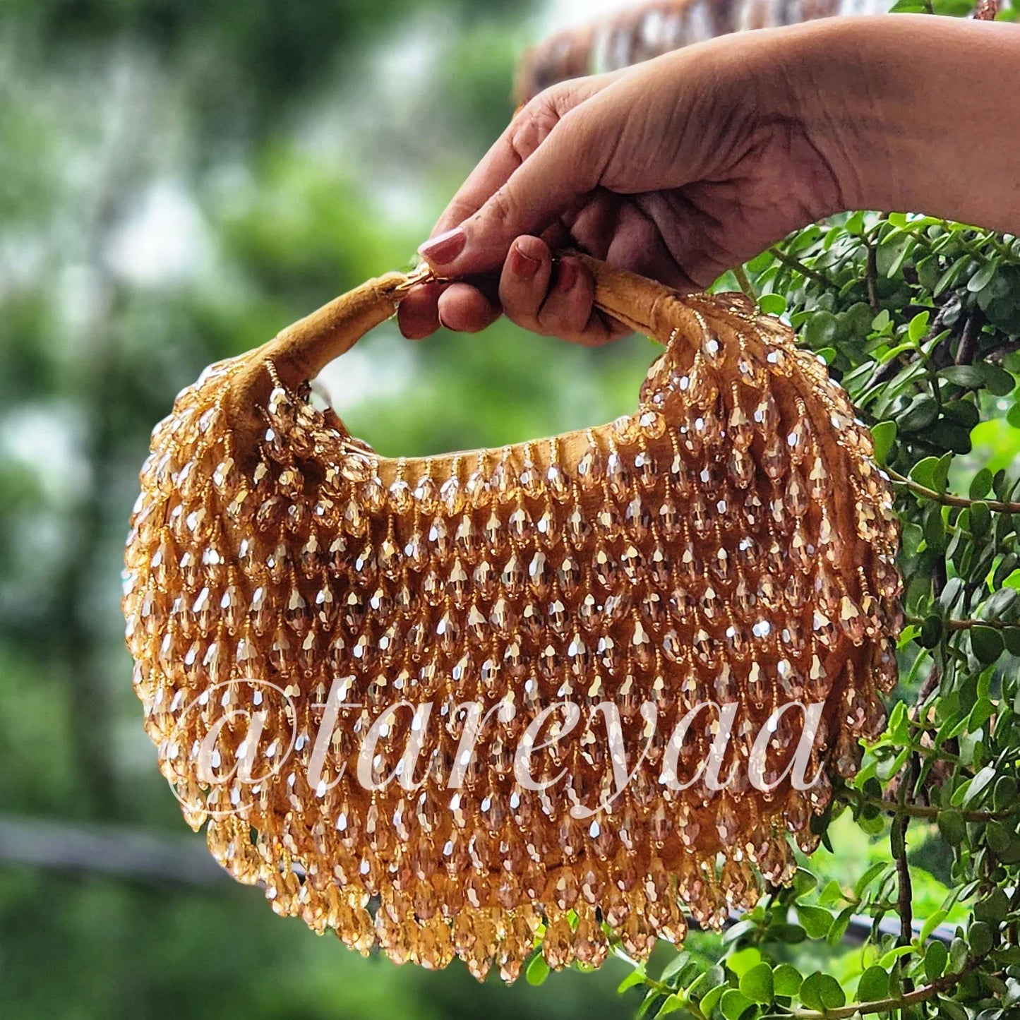 Oud Designer Beaded Bag with Clip - Tareyaa