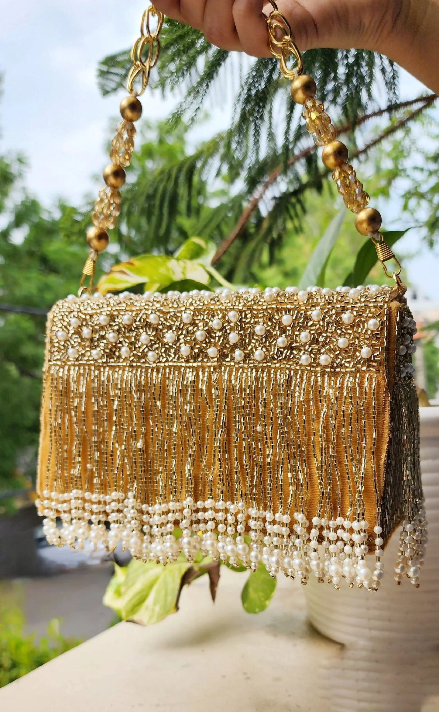 Zeeva Golden party flapover bag - Tareyaa