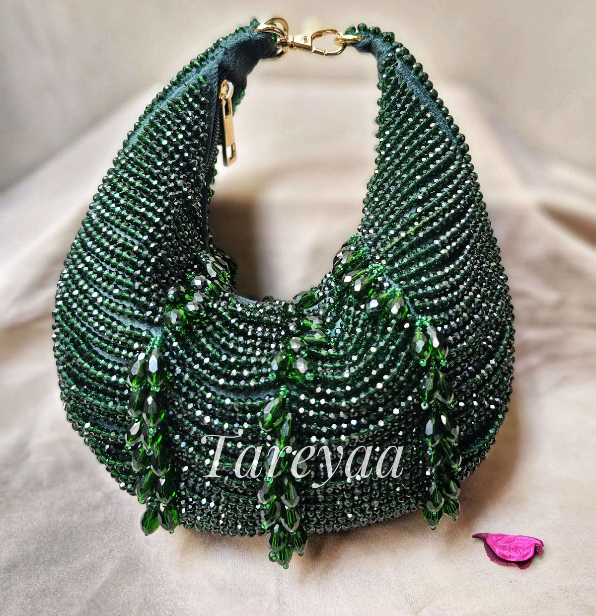Emerald Aura - Tareyaa