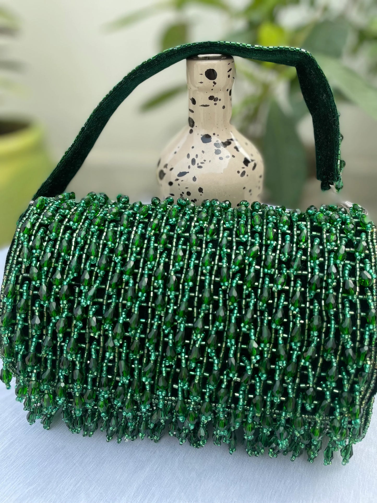 Kylie beaded foldbag with handle - Tareyaa