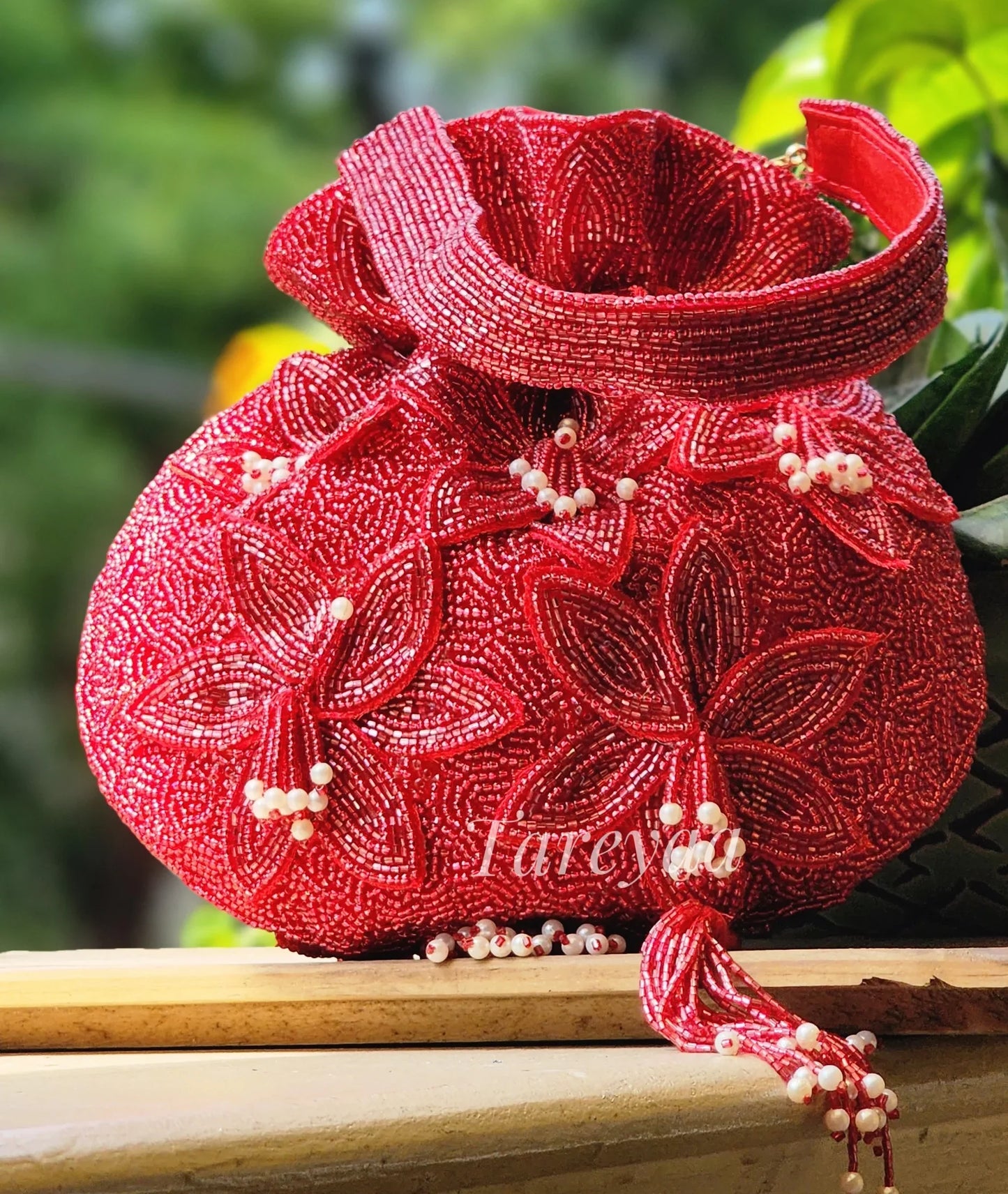 Potli - Noor-e-Gulab Red Potli - Tareyaa