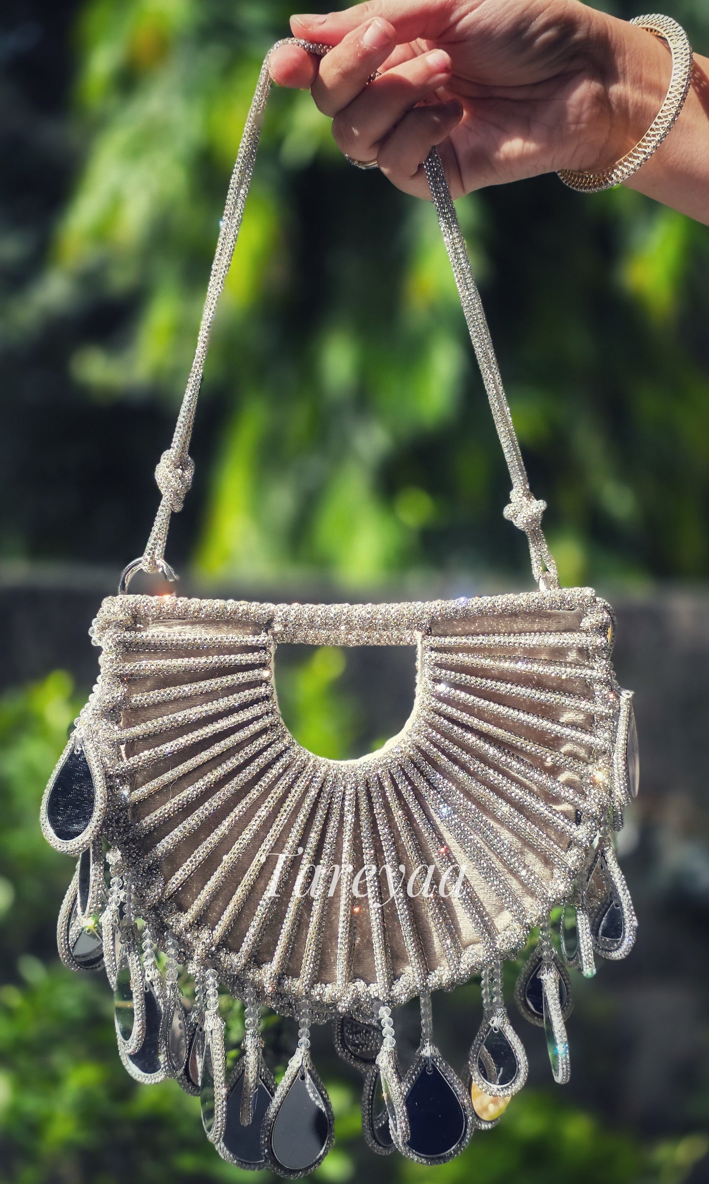Glossy Soft Gold & Bright Silver