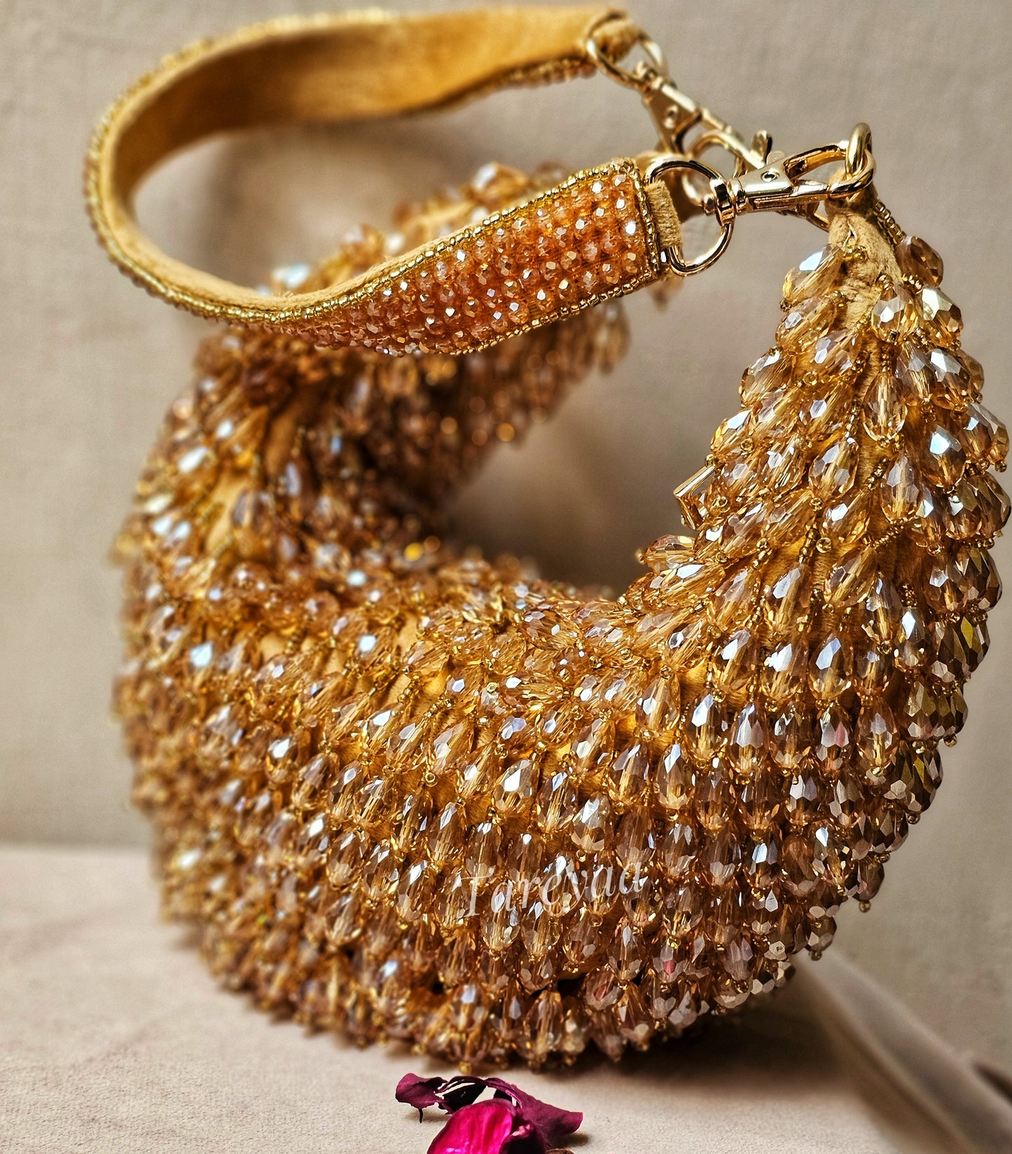 Savannah Golden Party bag - Tareyaa