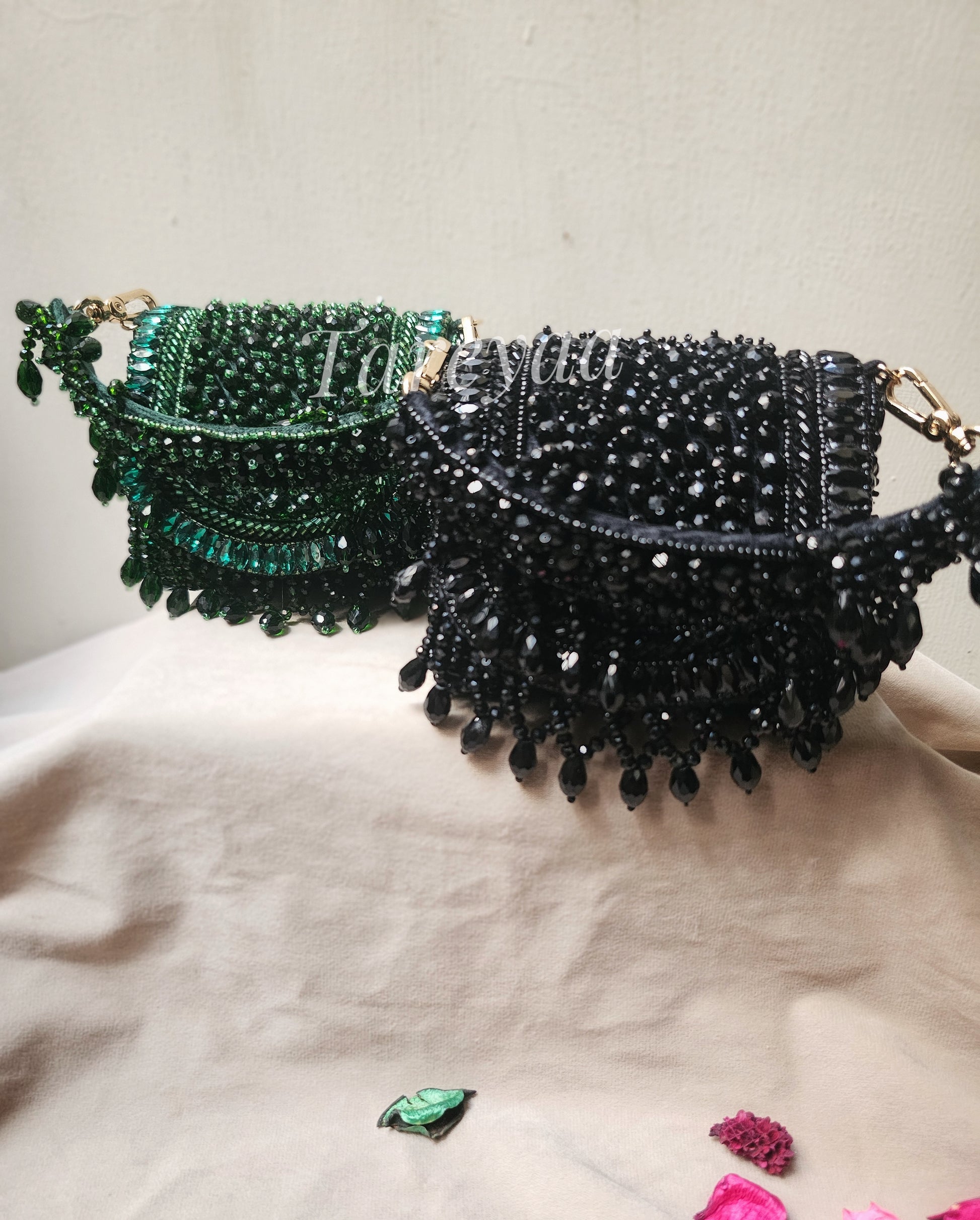 Luna - Luxury crystal party bag - Tareyaa