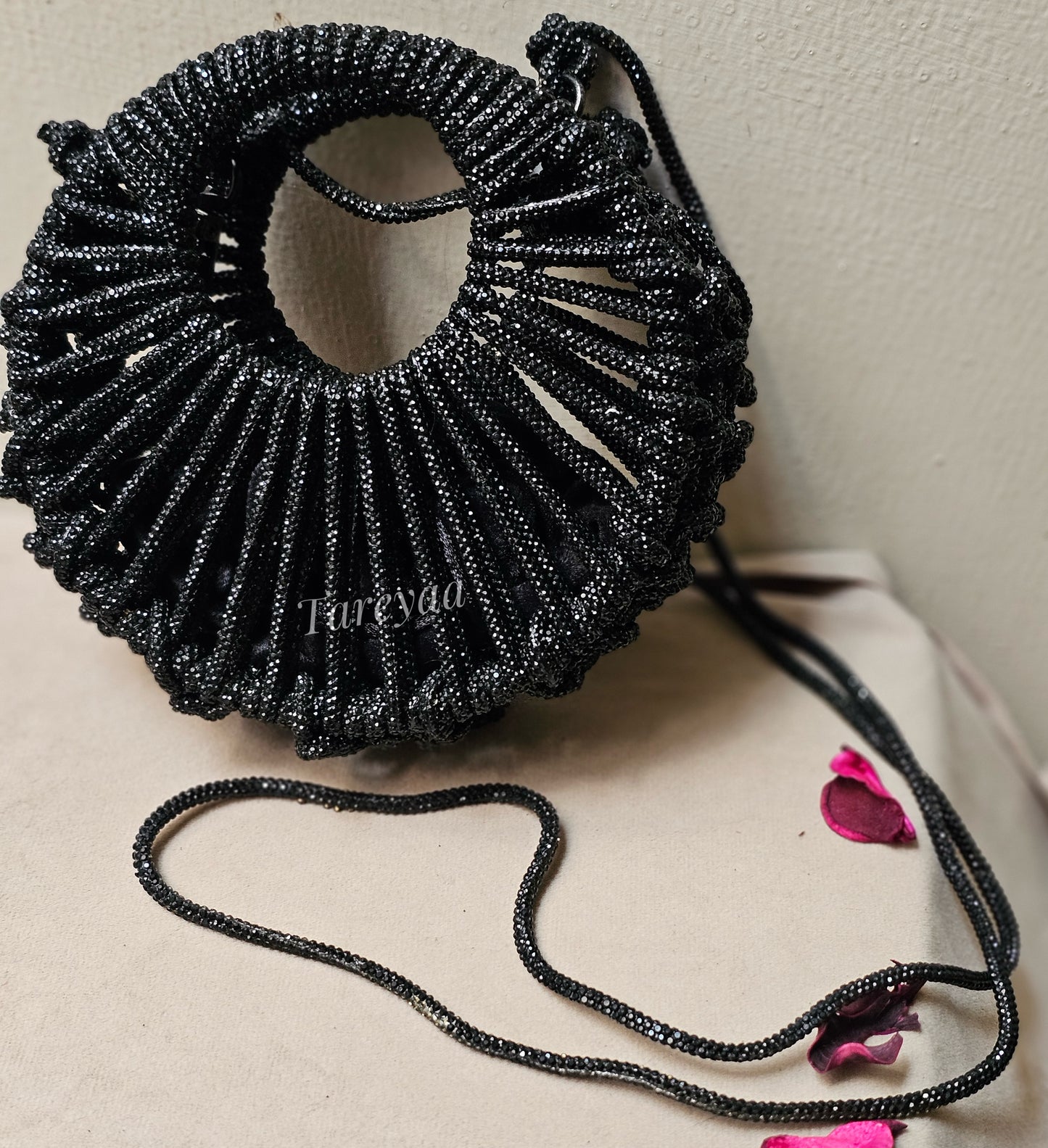 Party Clutch - Glow with string