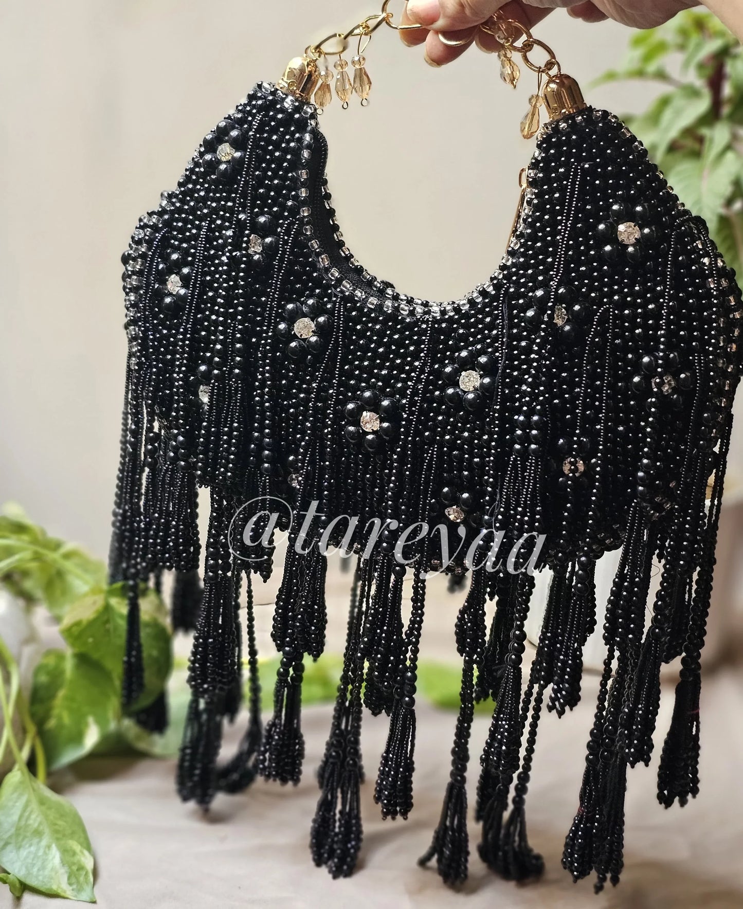 Dubai Pearl Moonbag with clip - Tareyaa