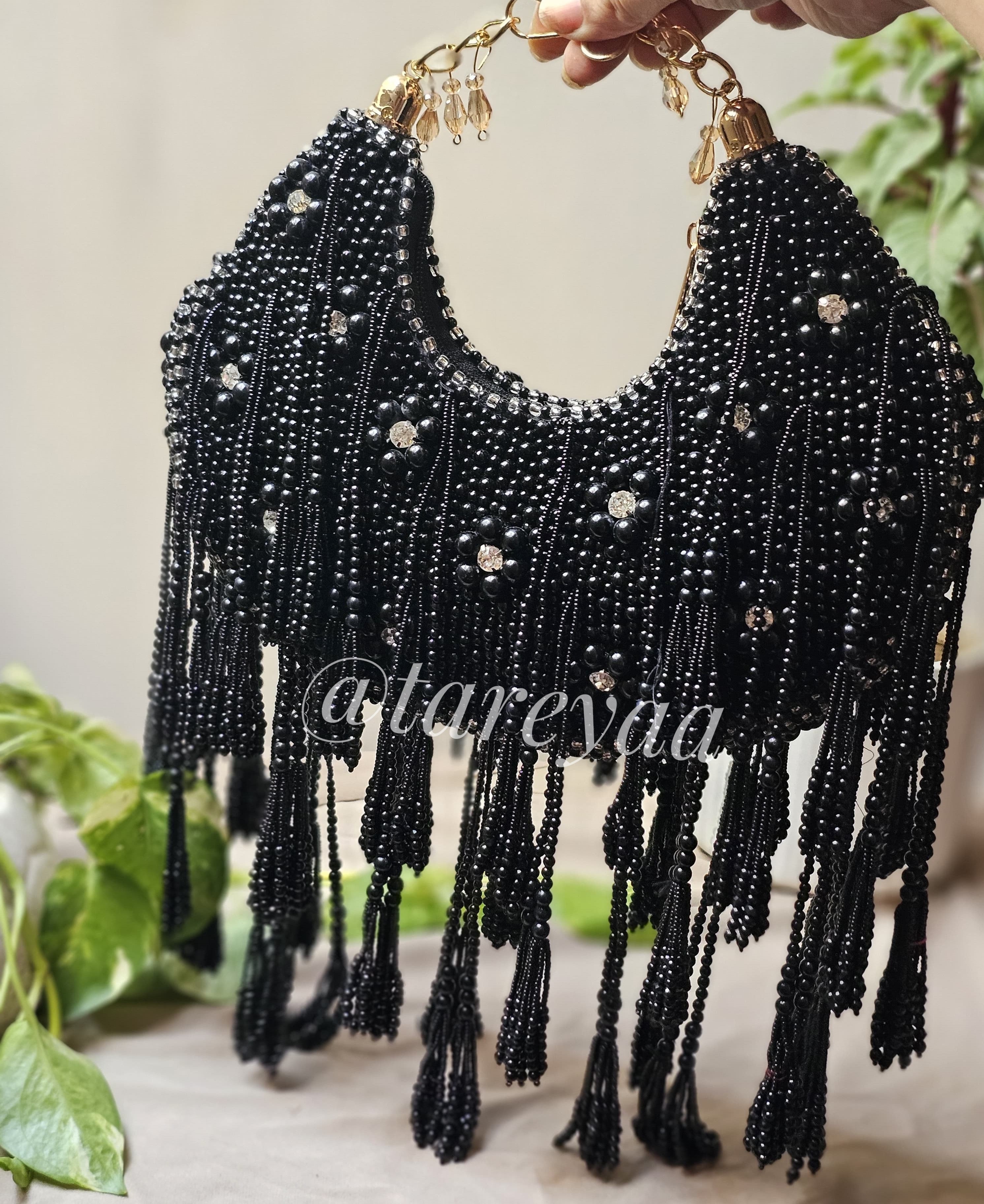 Dubai Pearl Moonbag with clip - Tareyaa