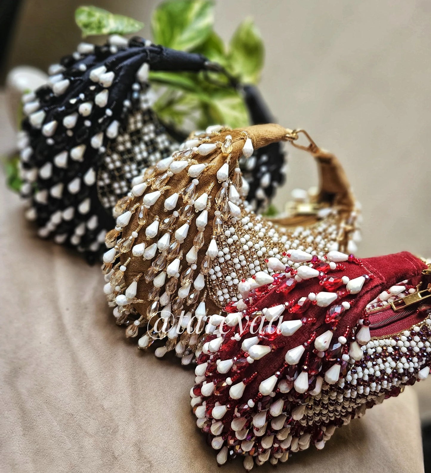 Kate Crescent Beadbag - Tareyaa