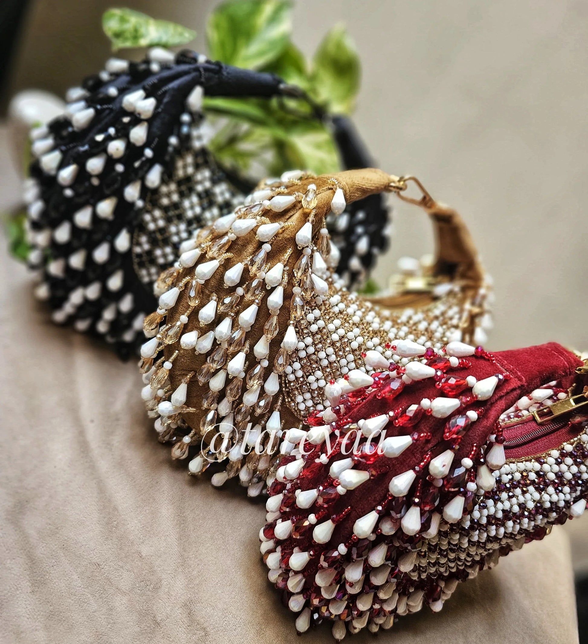 Kate Crescent Beadbag - Tareyaa