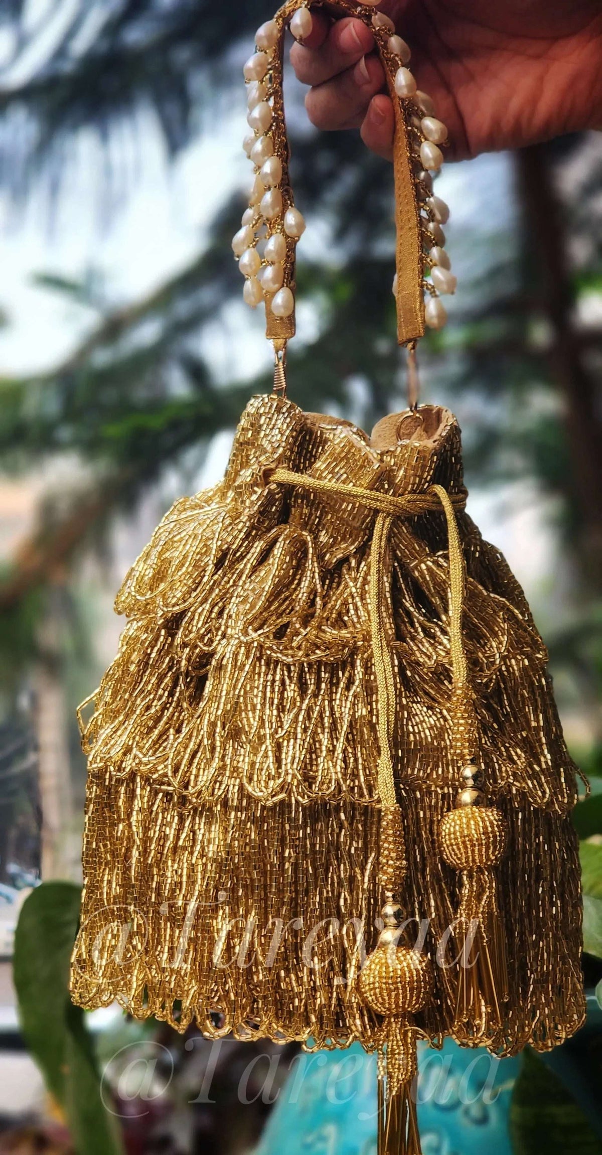 Sona Golden Designer Potli - Tareyaa