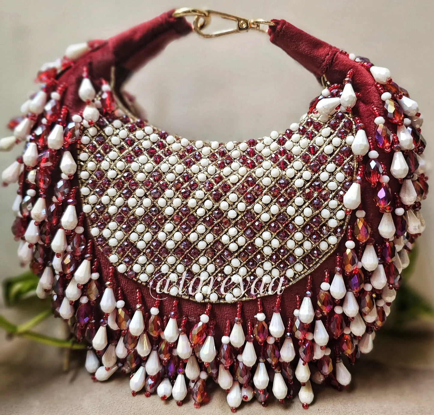 Kate Crescent Beadbag - Tareyaa