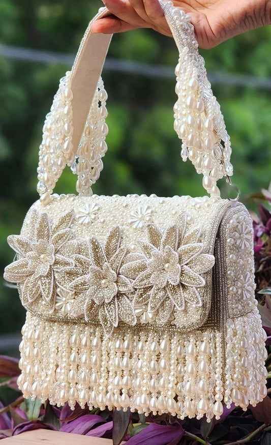 Marwah Embellished Pearl Silver Foldbag - Tareyaa