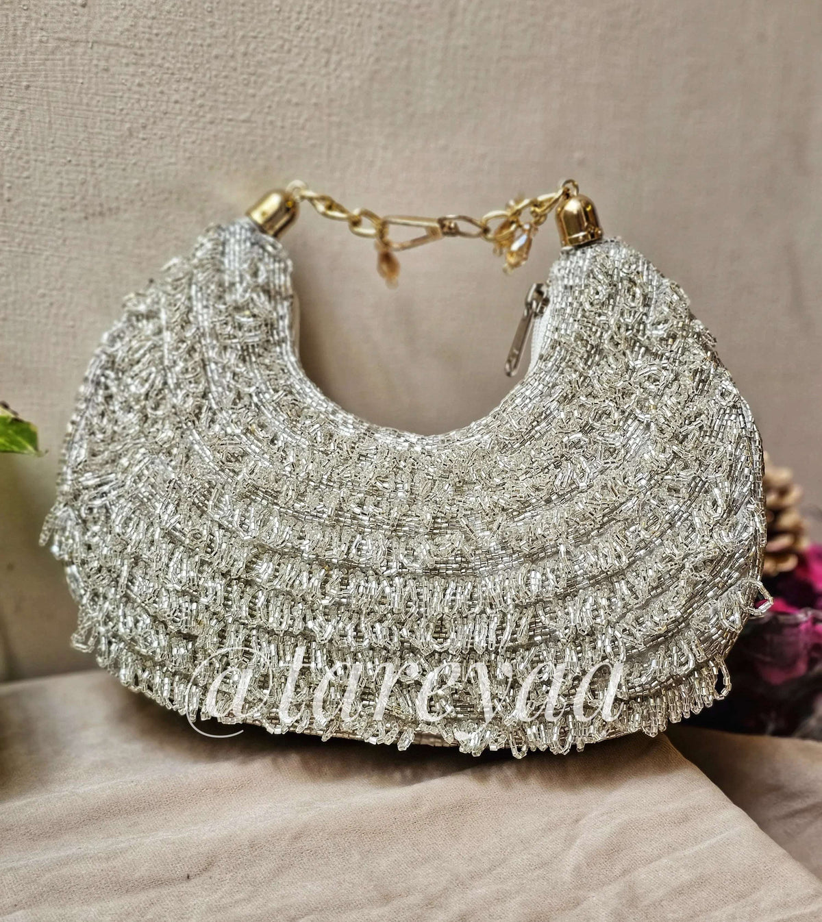 Mohey Crescent Party Bag with clip - Tareyaa
