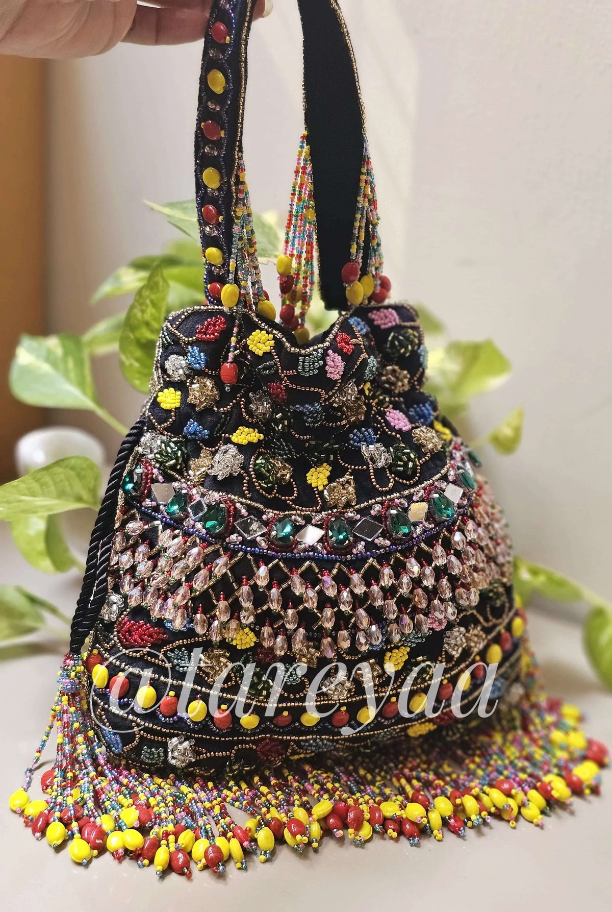 Navratri Mutlicoloured Potli with handle - Tareyaa
