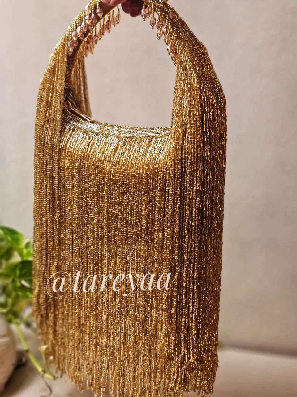 Shimmy Embellished bag with handle - Tareyaa