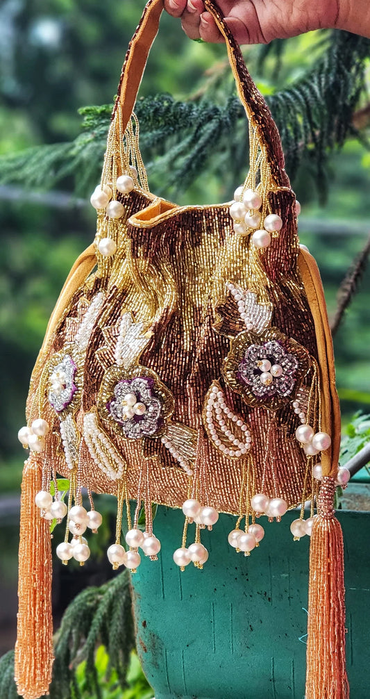 Trinity Wedding Potli bag with handle - Tareyaa